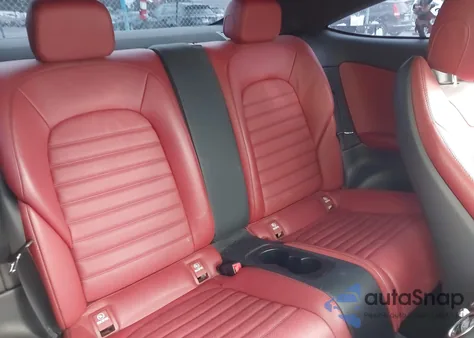 2018 Mercedes-Benz C 300 из США, поврежденный, VIN WDDWJ4JB7JF729468